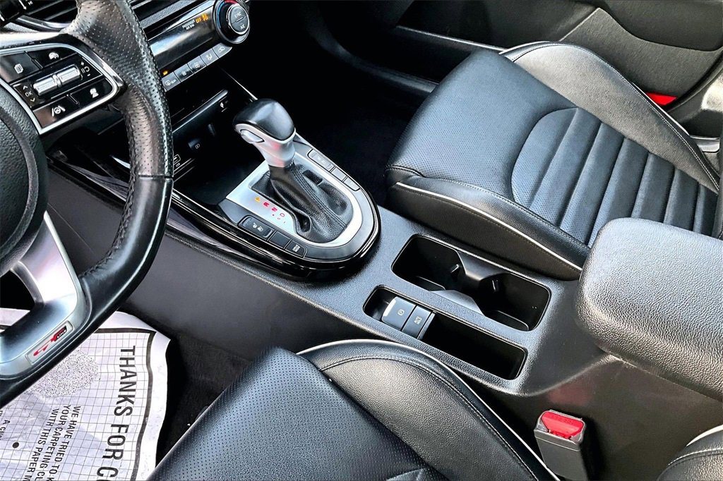 Used 2022 Kia Forte GT-Line w/ GT-Line Premium Package image 16