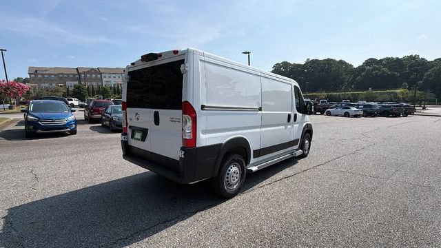 Used 2025 RAM ProMaster 2500 w/ U-Haul Equipment Group FWD image 7