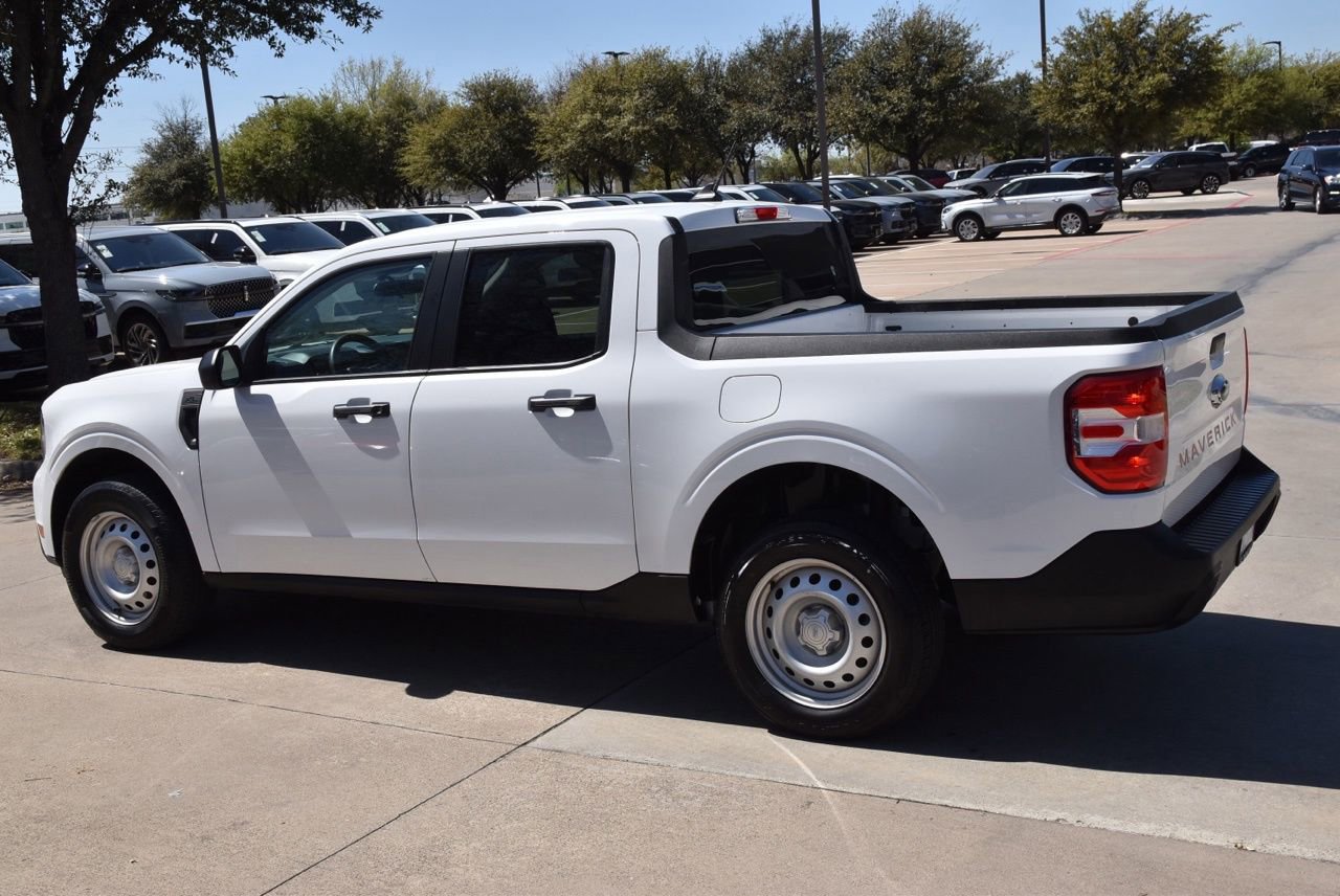 Certified 2024 Ford Maverick XL image 6