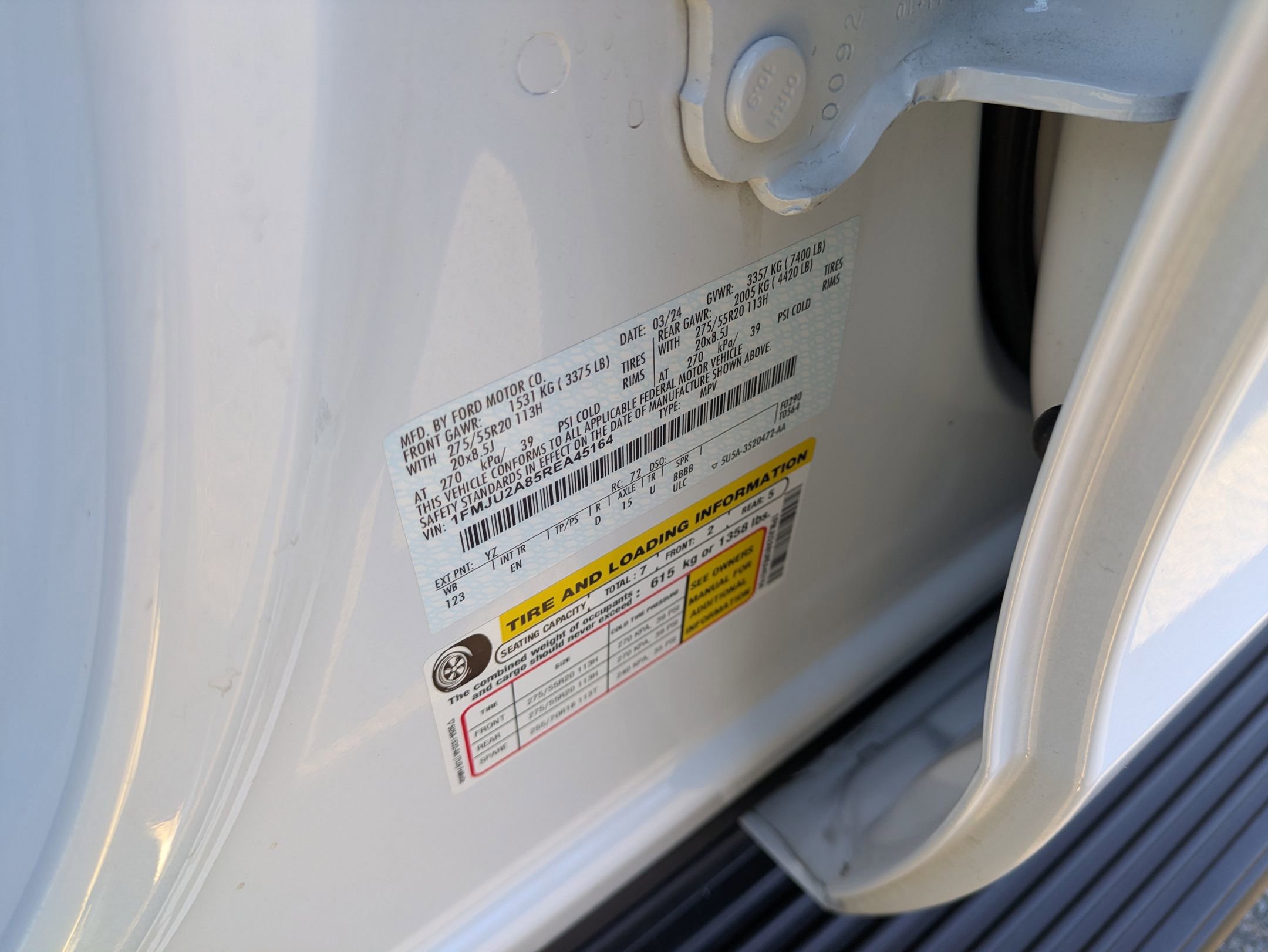 Certified 2024 Ford Expedition Limited image 40