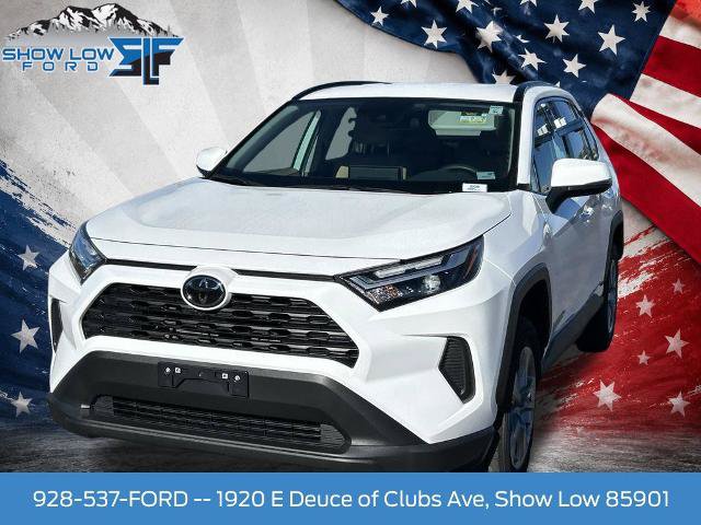 Used 2025 Toyota RAV4 XLE w/ Weather Package AWD/4WD image 3