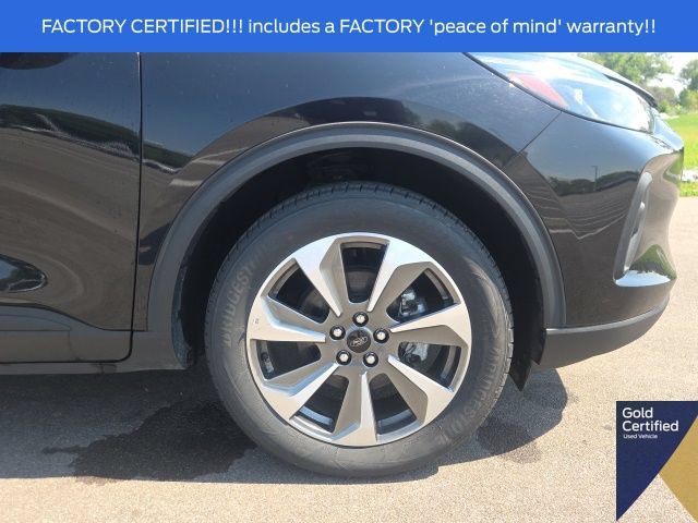 Certified 2025 Ford Escape Platinum AWD/4WD image 6