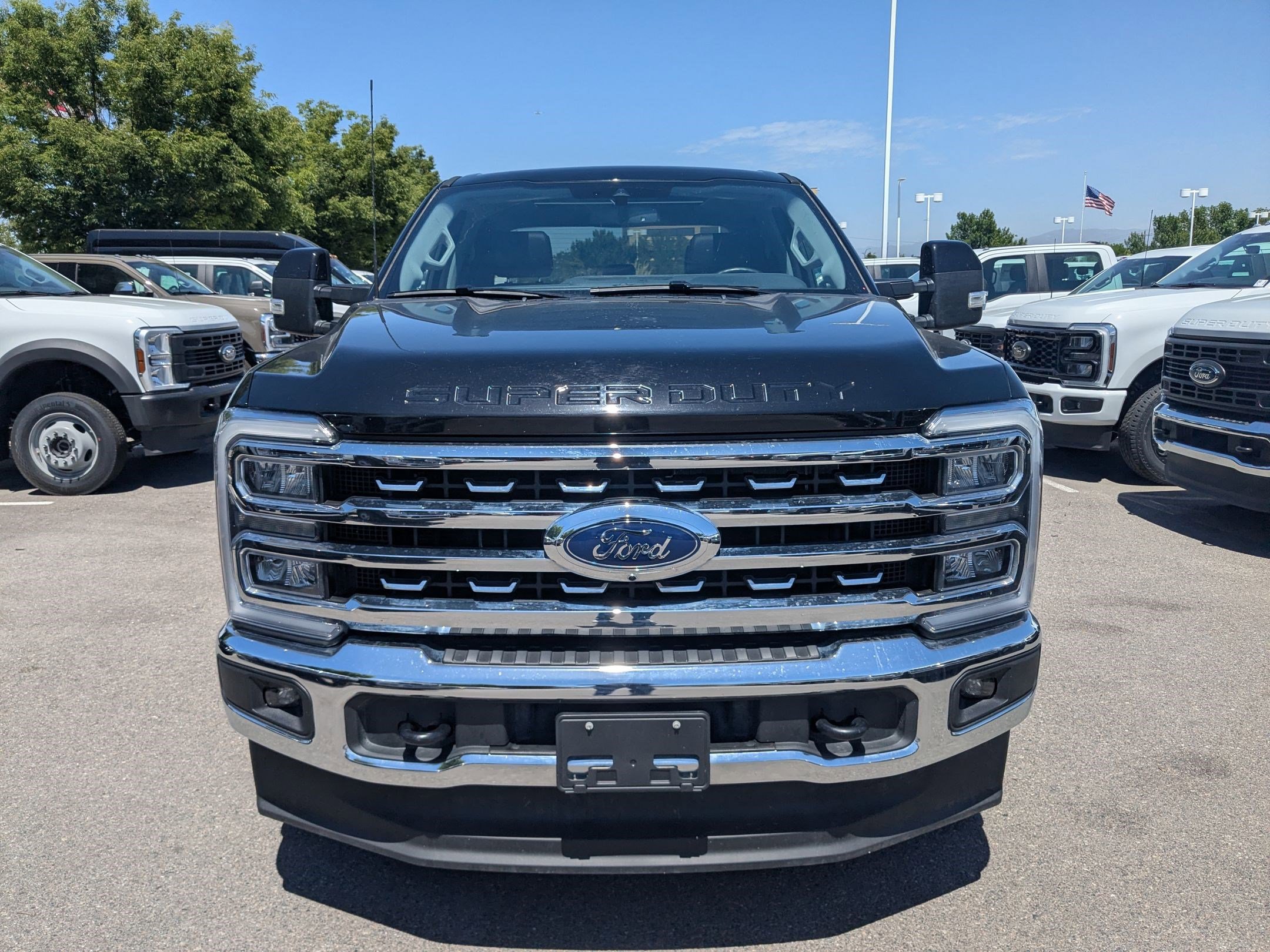 Certified 2025 Ford F350 Lariat w/ Camper Package AWD/4WD image 13