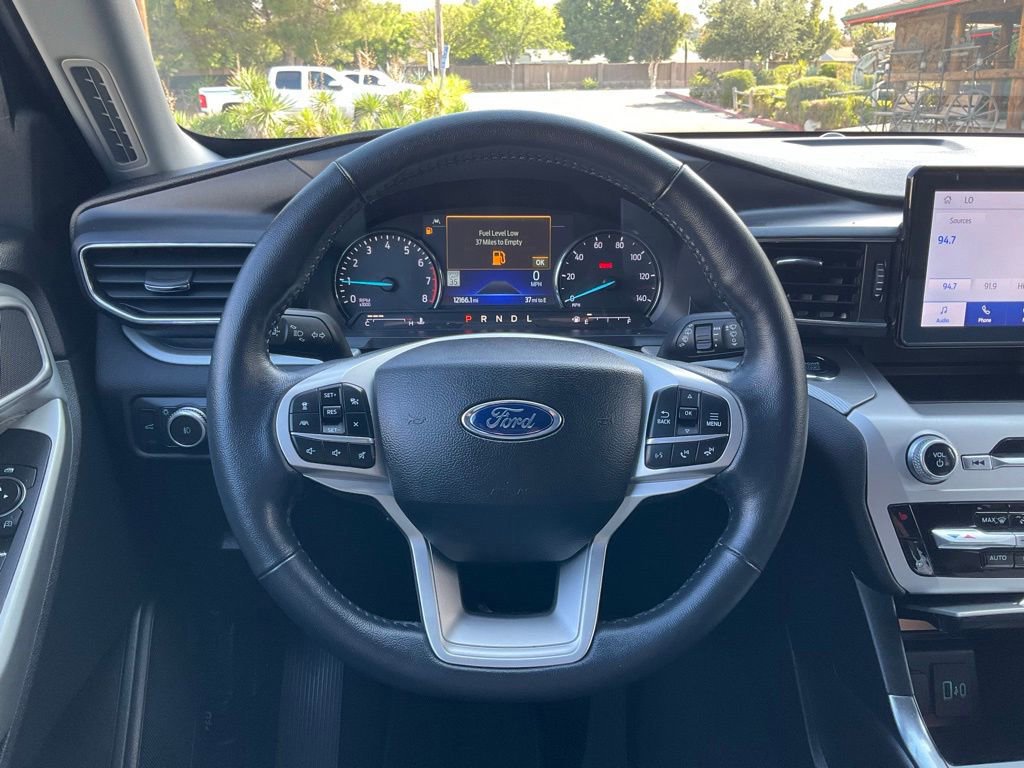 Certified 2022 Ford Explorer XLT w/ Equipment Group 202A image 46