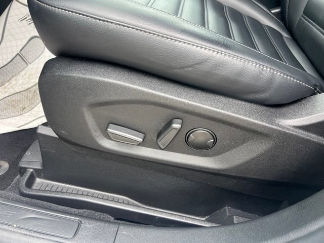 Certified 2024 Ford Edge SEL w/ Convenience Package AWD/4WD image 18