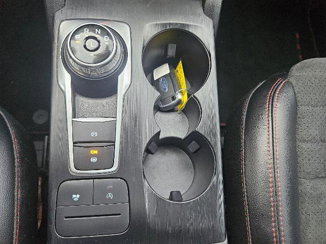 Certified 2022 Ford Escape SEL w/ SEL Stealth AWD Package image 21