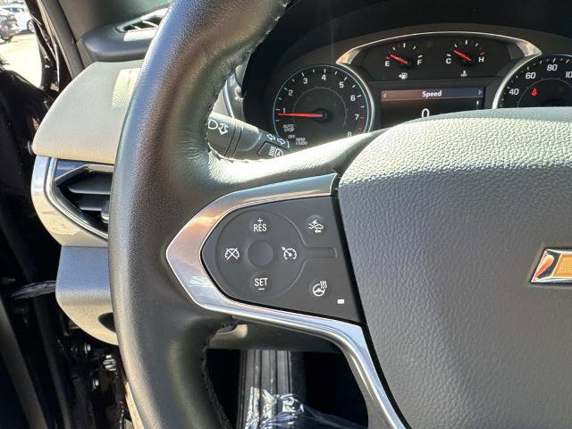 Used 2022 Chevrolet Traverse LT image 21