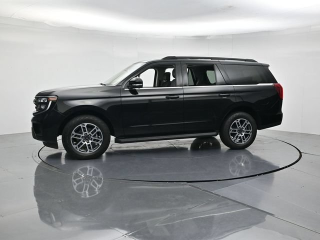 Certified 2025 Ford Expedition Active AWD/4WD image 6