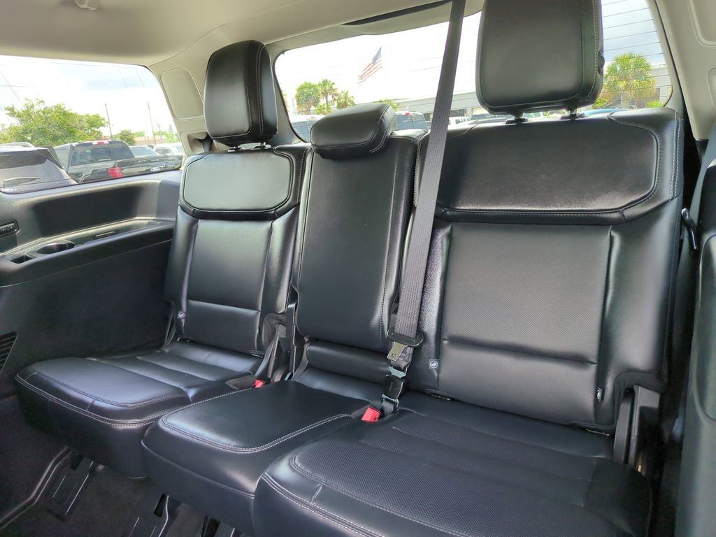 Certified 2025 Ford Expedition Platinum AWD/4WD image 25