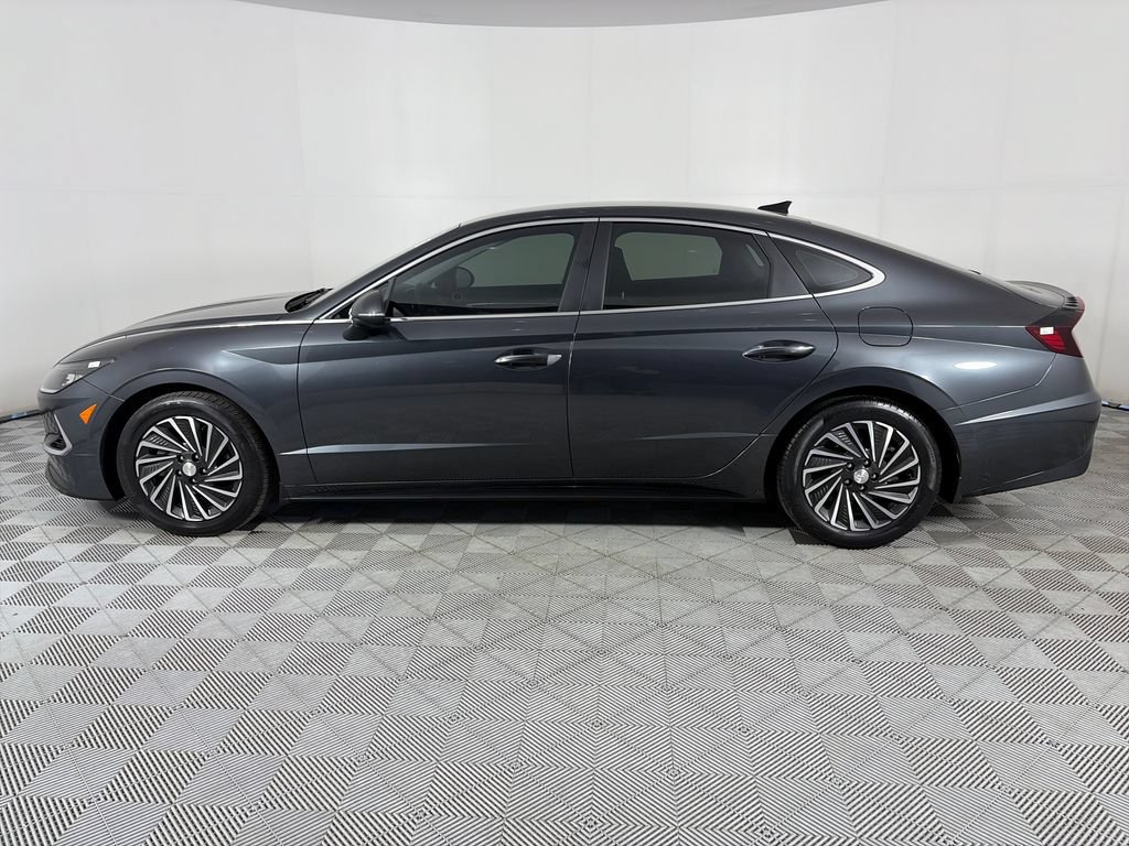 Used 2023 Hyundai Sonata SEL FWD image 4