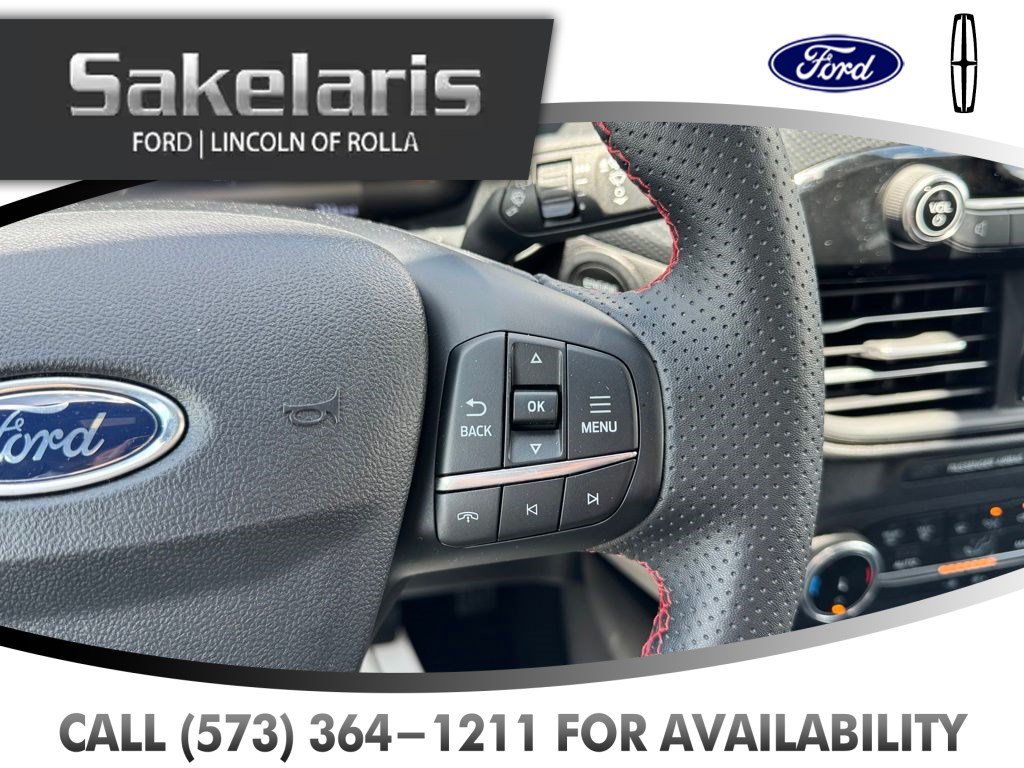 Certified 2025 Ford Escape ST-Line AWD/4WD image 17