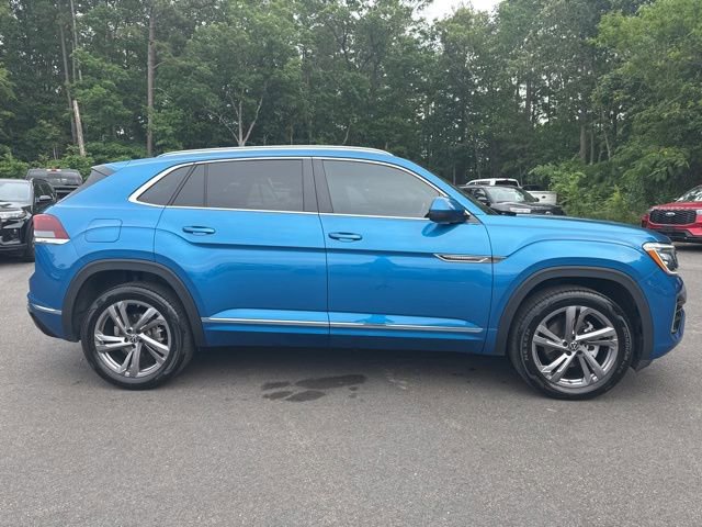 Used 2024 Volkswagen Atlas Cross Sport SEL R-Line AWD/4WD image 6