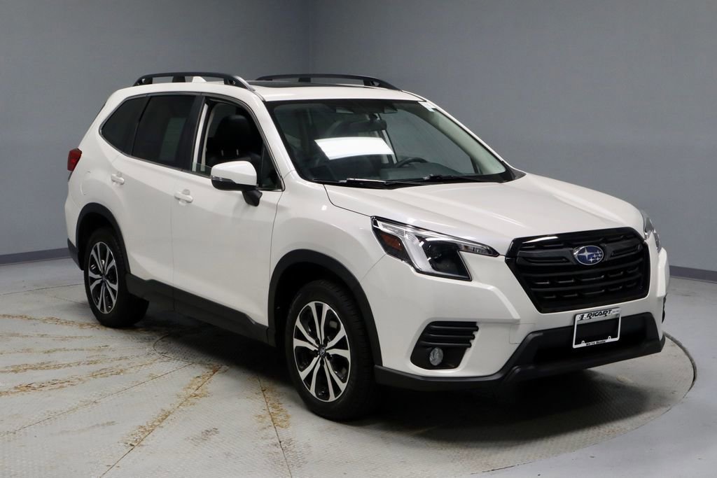 Used 2023 Subaru Forester Limited AWD/4WD image 7