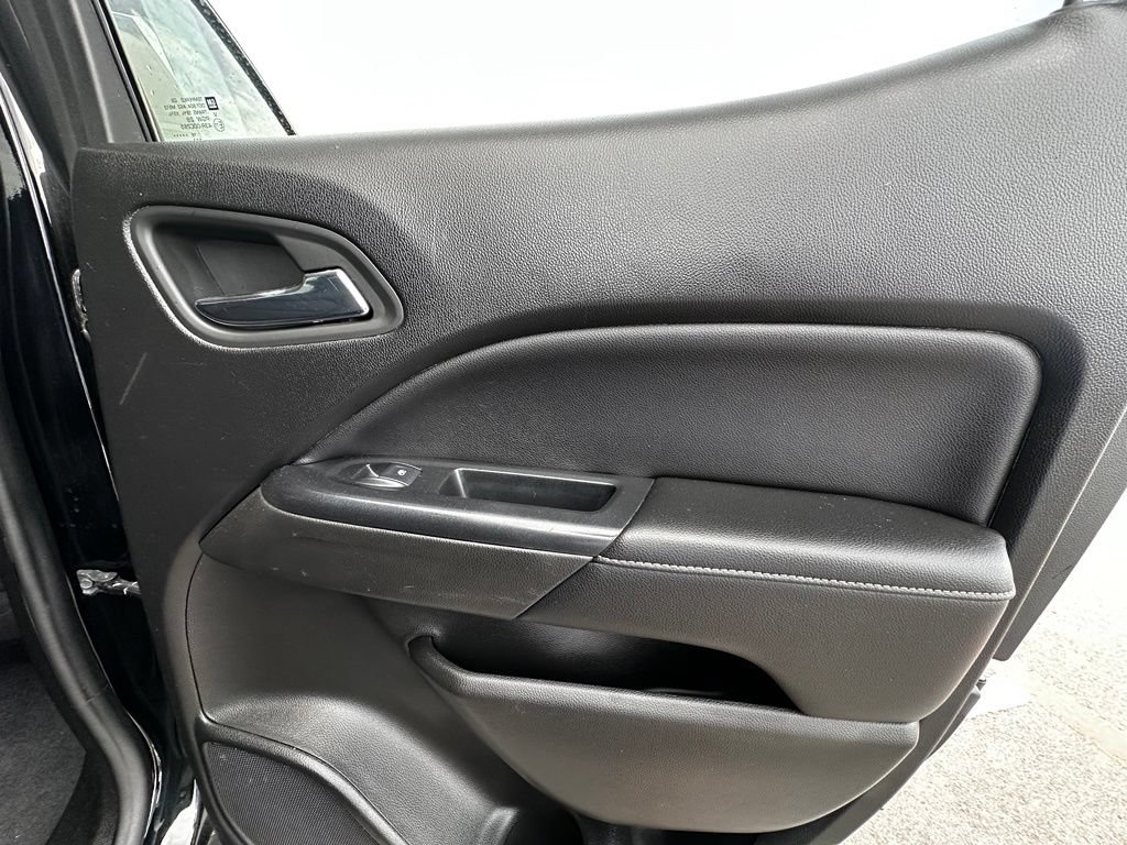 Used 2019 GMC Canyon SLE w/ Driver Alert Package RWD image 24