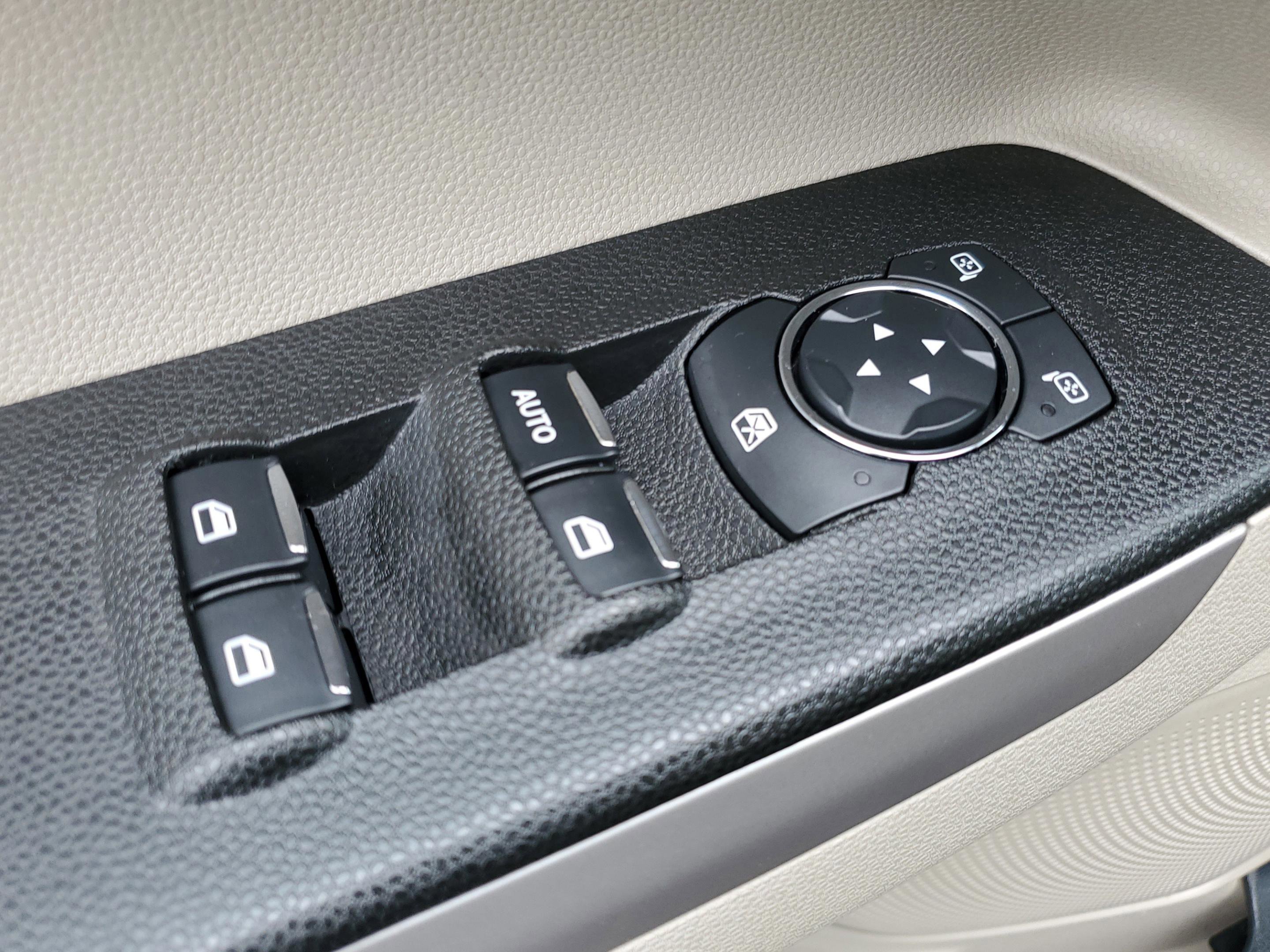 Certified 2020 Ford EcoSport S image 19