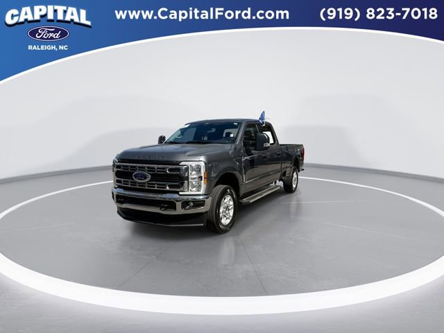 Certified 2025 Ford F250 XLT AWD/4WD image 4
