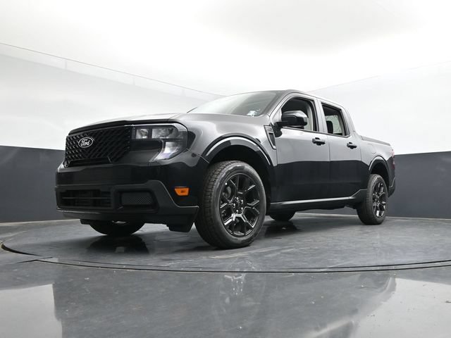 Certified 2025 Ford Maverick XLT w/ XLT Luxury Package AWD/4WD image 32