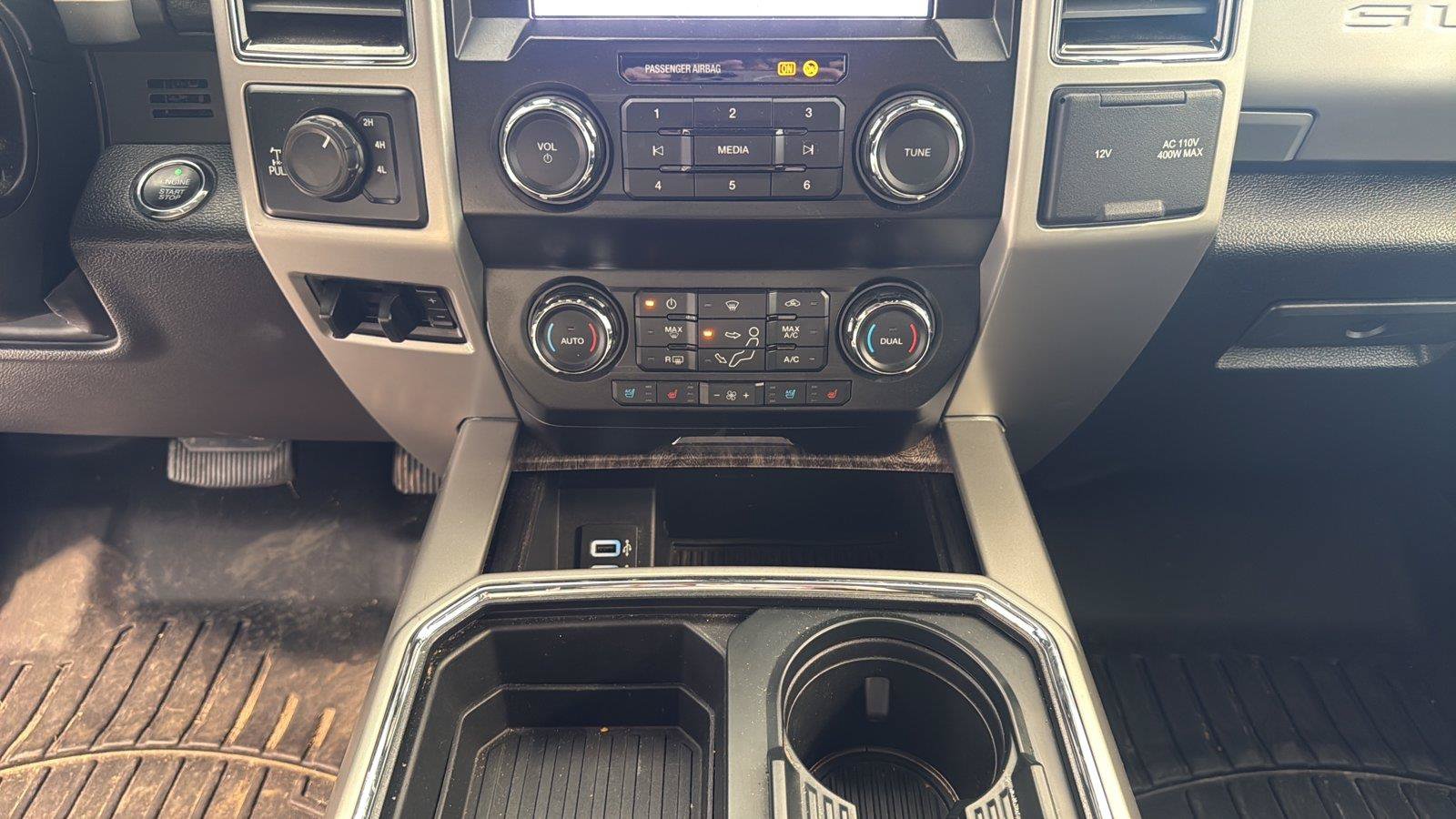 Certified 2019 Ford F250 Lariat w/ Lariat Ultimate Package AWD/4WD image 22