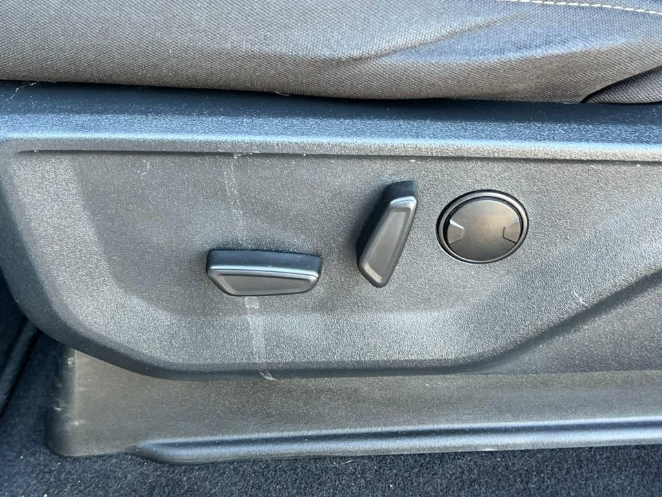 Certified 2023 Ford F150 XLT w/ Equipment Group 302A High image 17