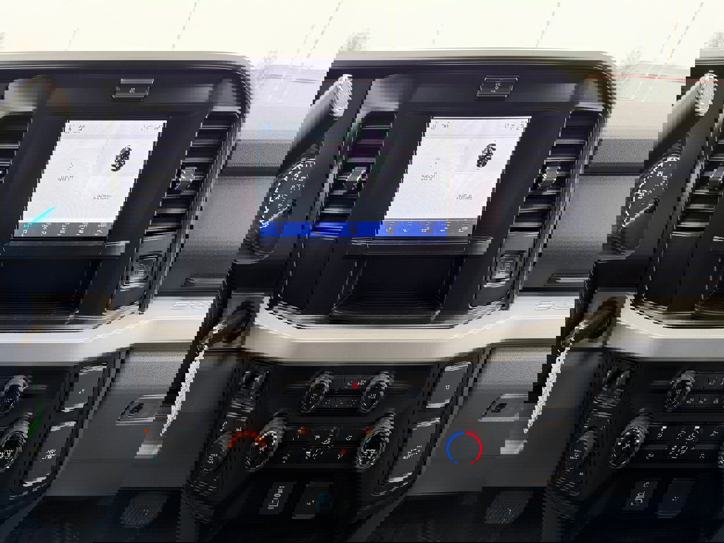 Certified 2025 Ford F250 XLT image 20