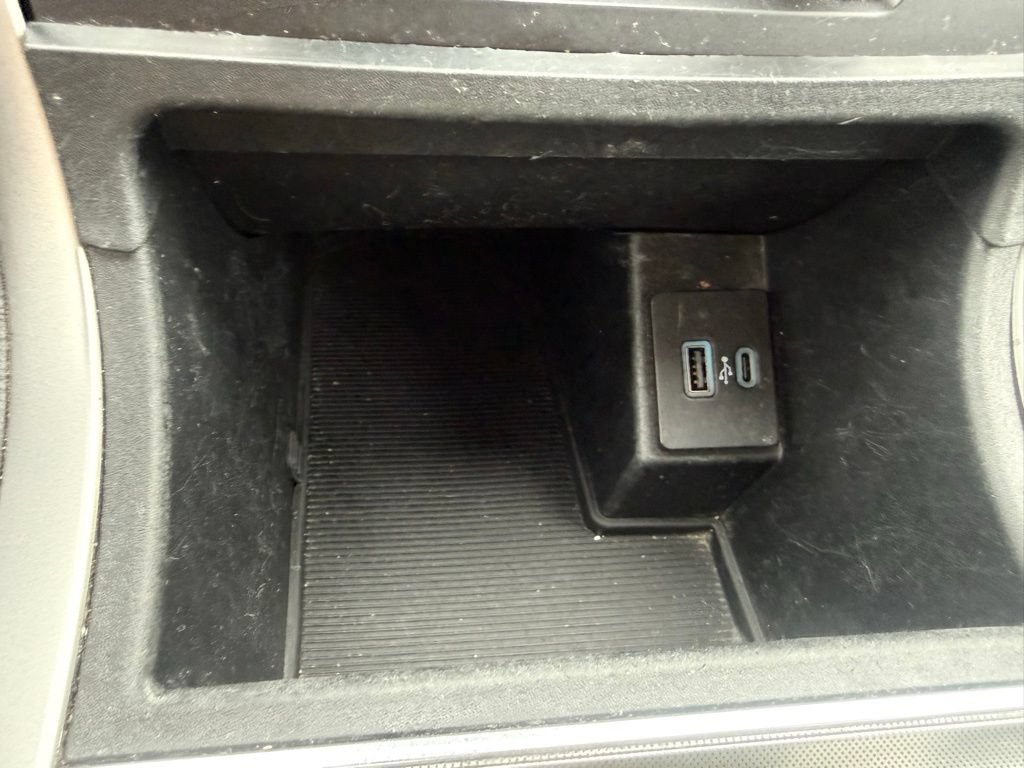 Certified 2022 Ford Edge SEL AWD/4WD image 27