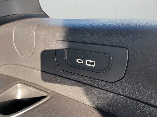 Used 2021 Jeep Grand Cherokee L Overland w/ Luxury Tech Group IV image 24