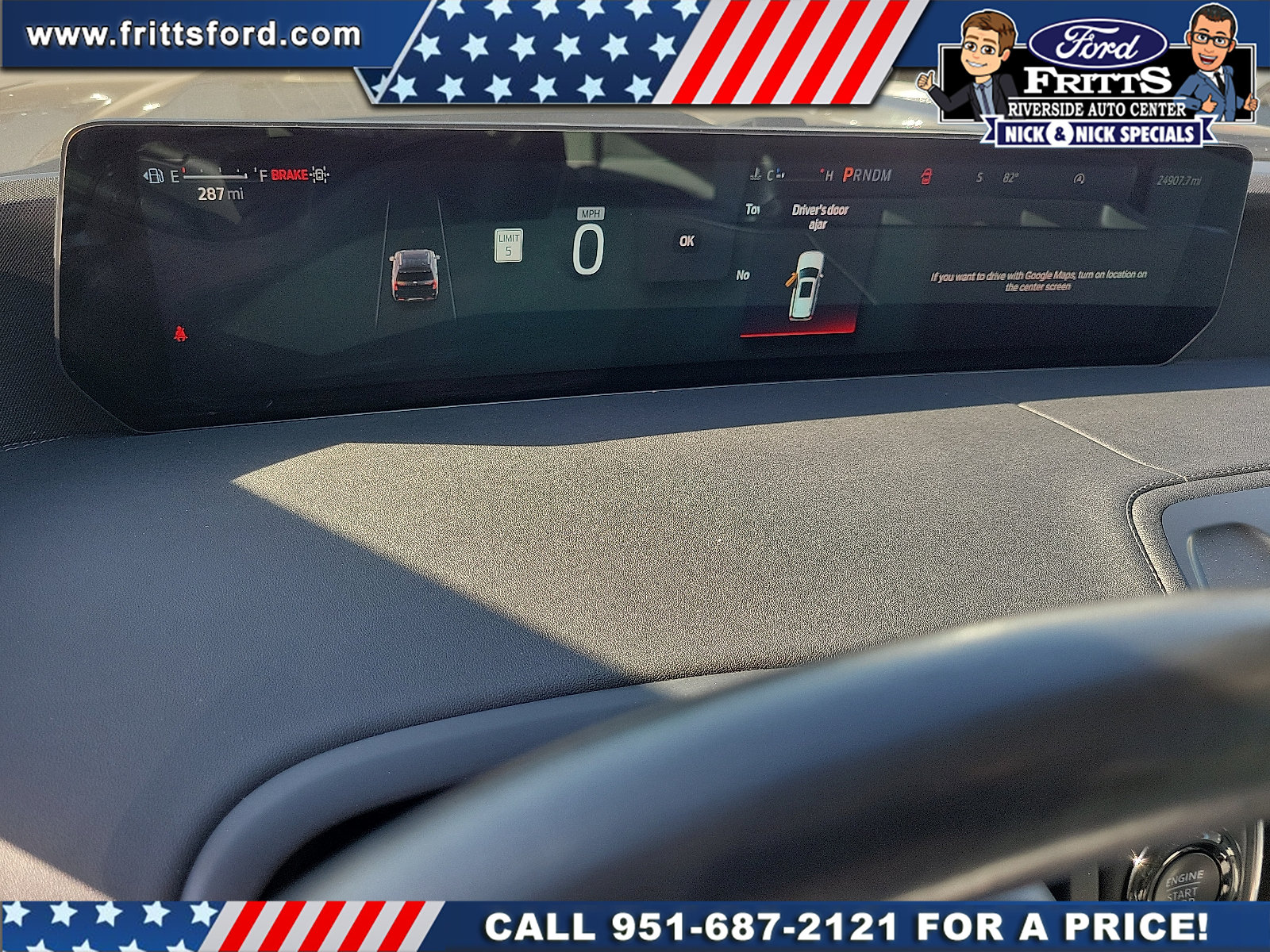 Certified 2025 Ford Expedition Max Platinum w/ Driver's Package AWD/4WD image 11