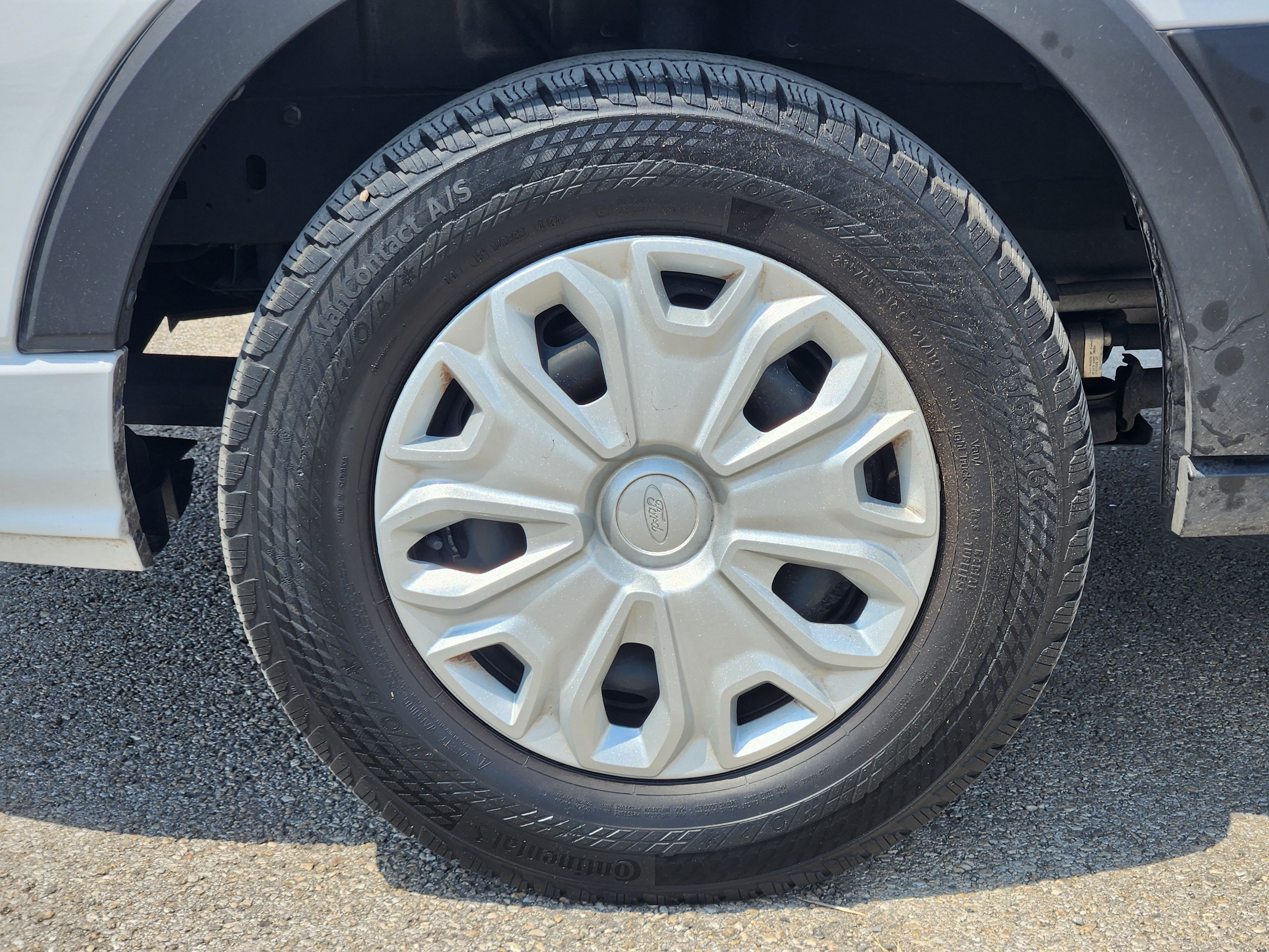 Certified 2025 Ford Transit 350 XLT RWD image 10