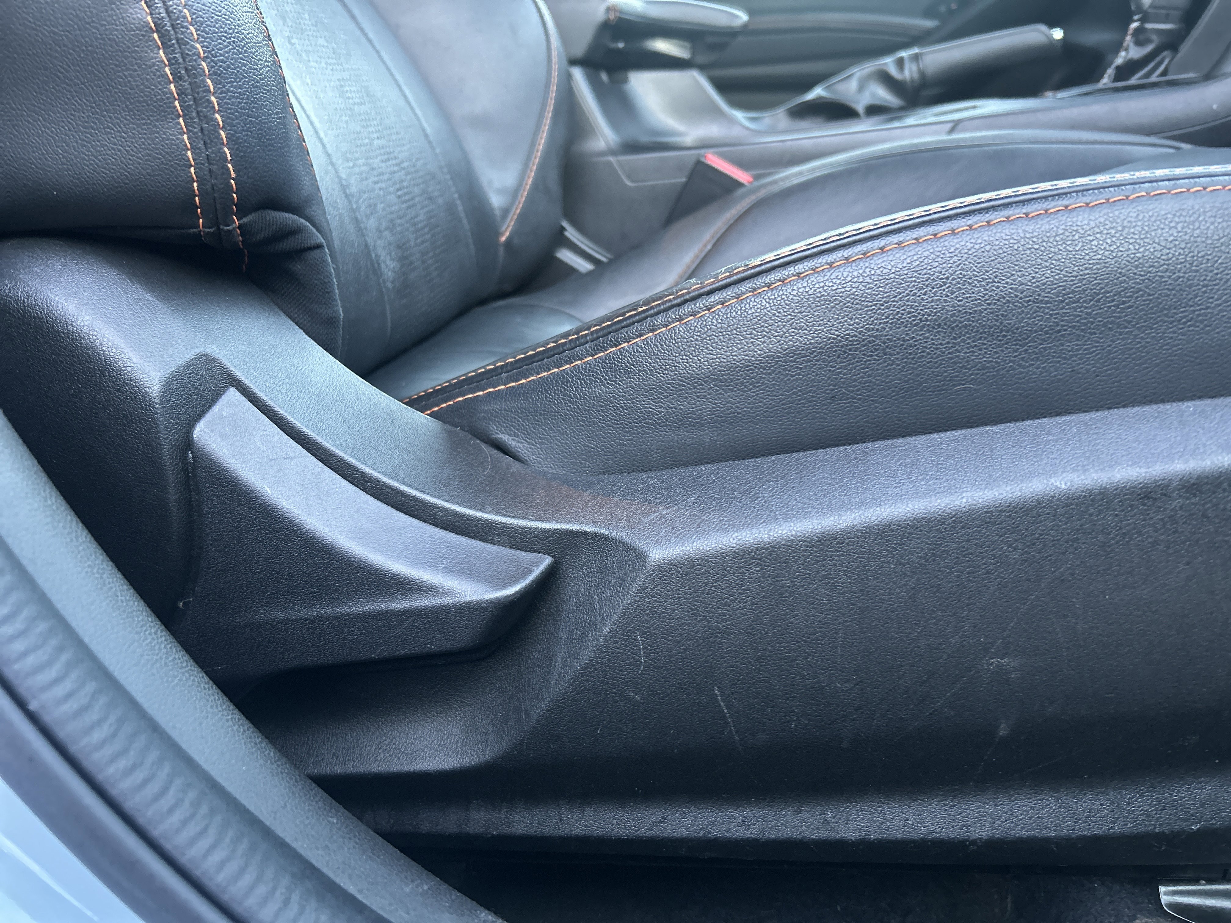 Used 2020 Subaru Crosstrek 2.0i Limited w/ Moonroof Package w/Navigation image 29