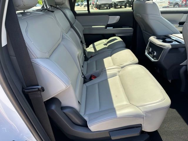 Certified 2025 Ford Expedition Max Active AWD/4WD image 9