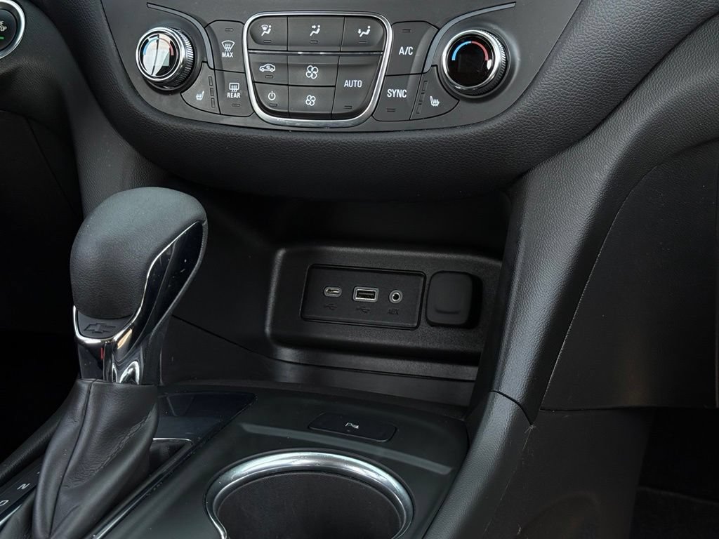 Used 2023 Chevrolet Equinox LT FWD image 21