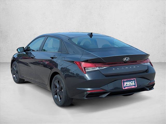 Used 2023 Hyundai Elantra SEL FWD image 8