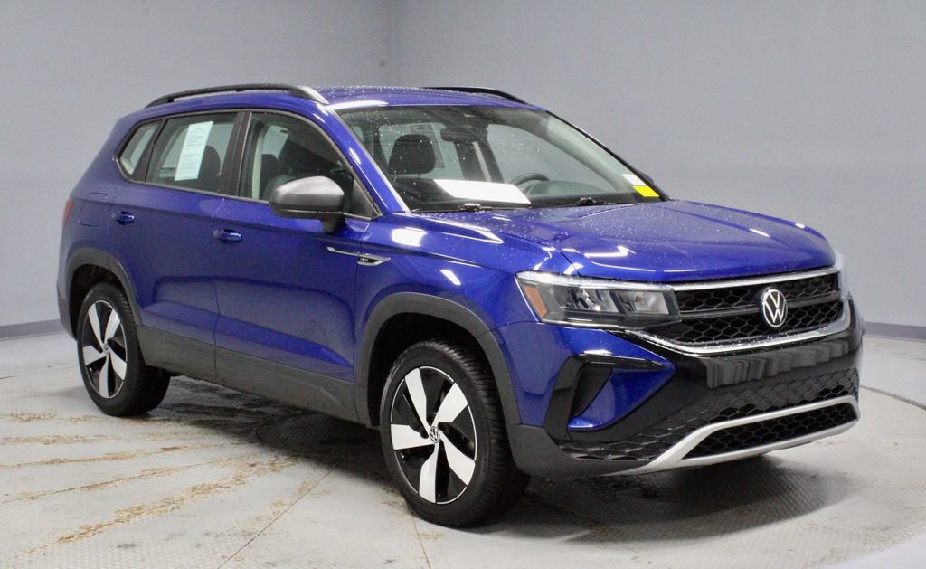 Used 2024 Volkswagen Taos S AWD/4WD image 1