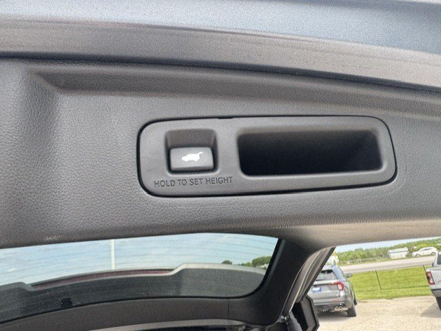 Used 2025 Honda CR-V EX-L image 32
