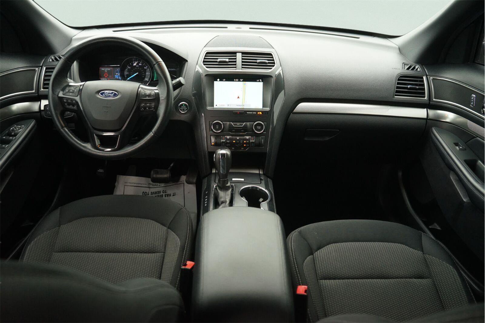 Certified 2019 Ford Explorer XLT w/ Equipment Group 201A FWD image 20