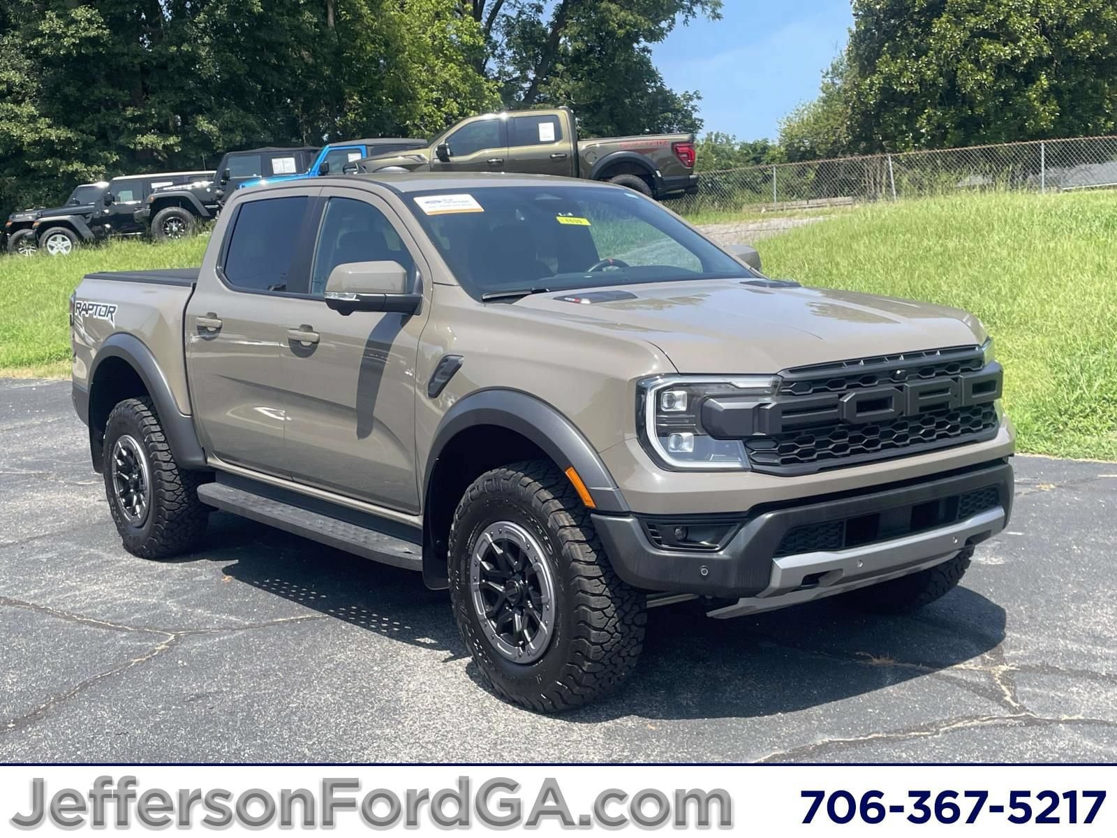 Certified 2025 Ford Ranger Raptor AWD/4WD image 1