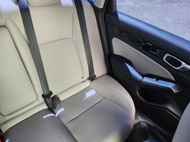 Used 2024 Honda Civic Touring image 16