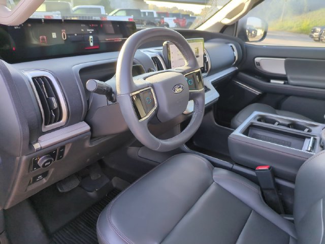 Certified 2025 Ford Expedition Max Active AWD/4WD image 15