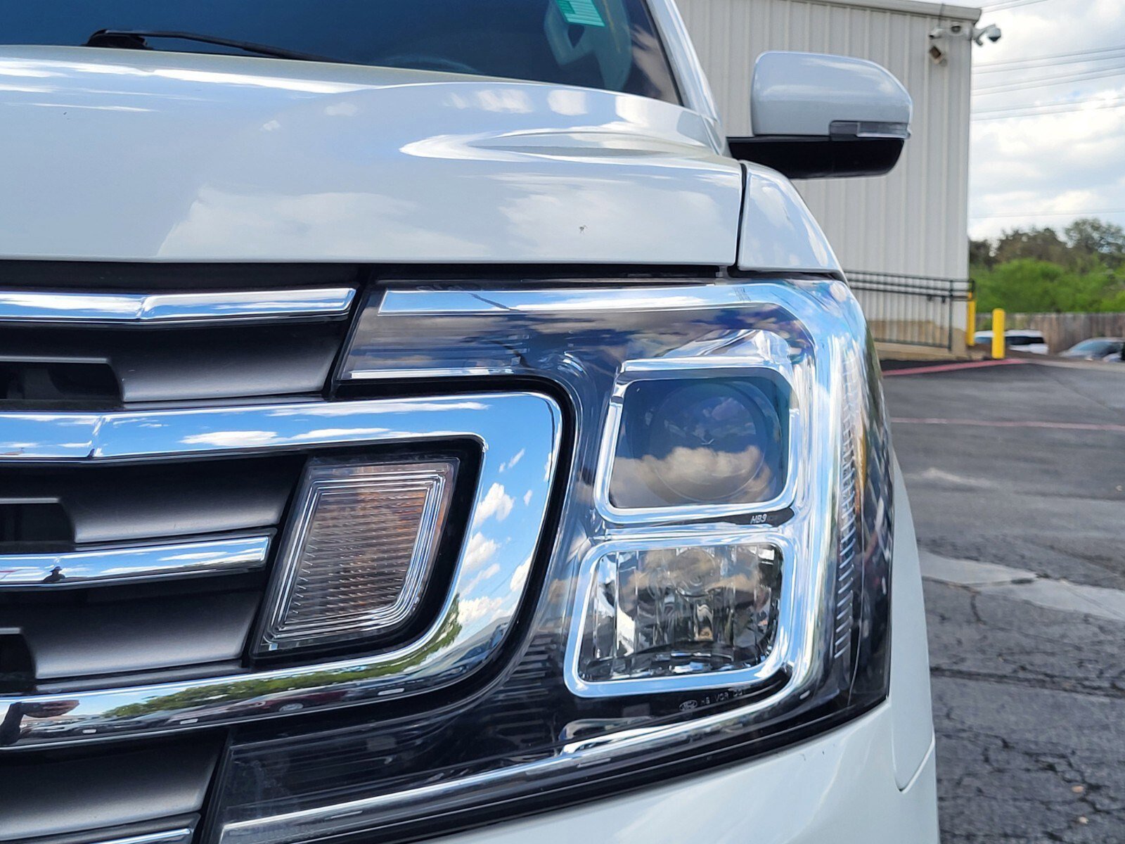 Certified 2021 Ford Expedition Limited RWD image 11