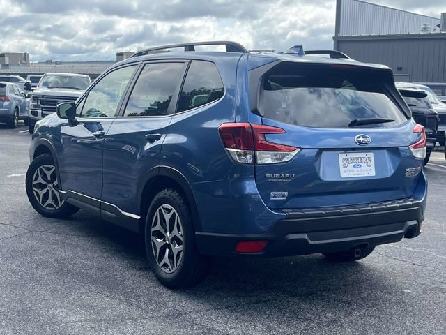 Used 2020 Subaru Forester Premium AWD/4WD image 6