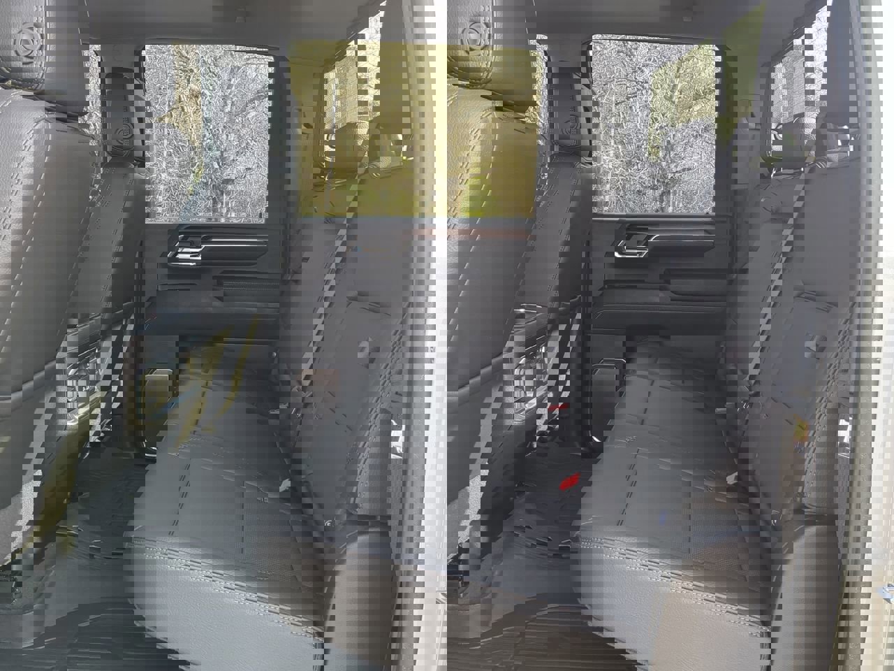 Used 2024 GMC Sierra 3500 Denali w/ Denali Reserve Package image 12