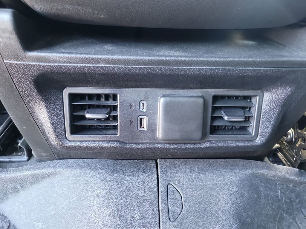 Used 2024 Chevrolet Silverado 1500 LT image 14