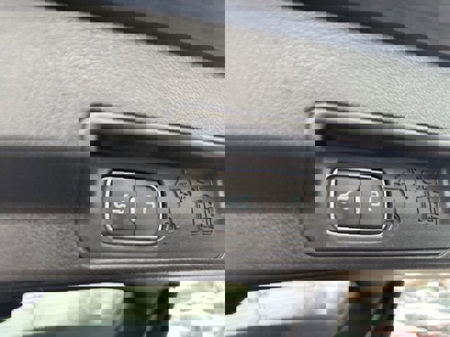 Certified 2022 Ford Explorer XLT image 19