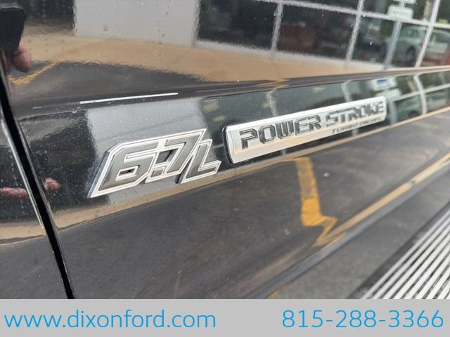 Certified 2018 Ford F250 Platinum w/ Platinum Ultimate Package AWD/4WD image 31