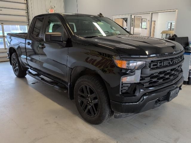 Certified 2024 Chevrolet Silverado 1500 Custom AWD/4WD image 5