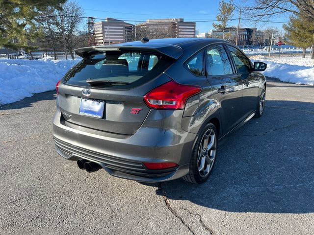 Certified 2018 Ford Focus ST image 8