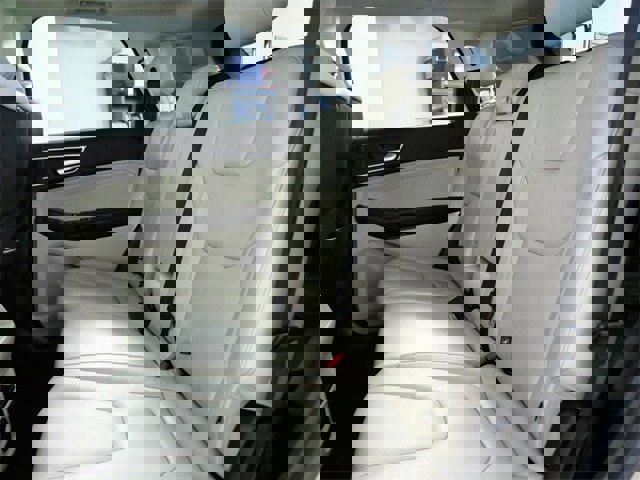 Certified 2018 Ford Edge Titanium w/ Technology Package image 14