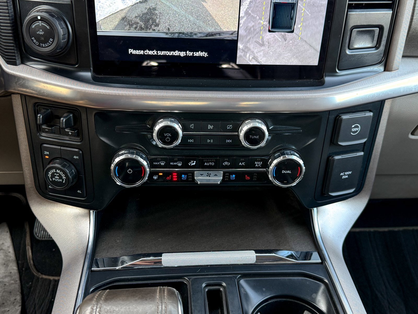 Certified 2024 Ford F150 Platinum w/ Equipment Group 703A Plus image 26