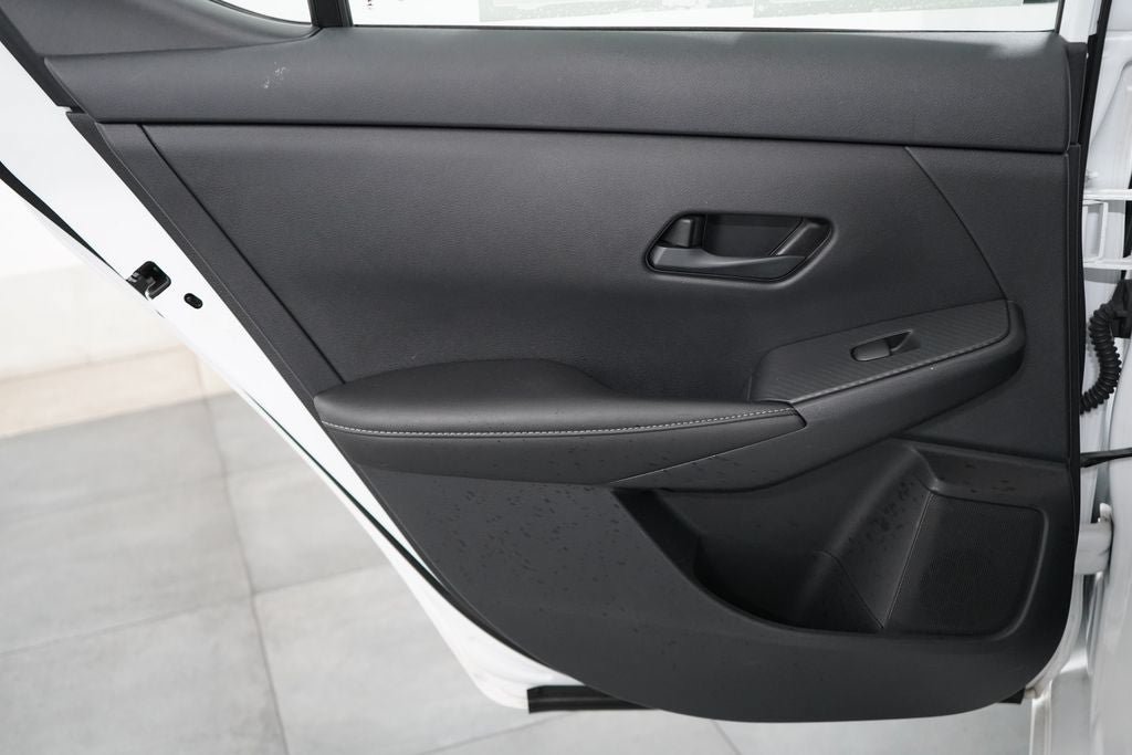 Used 2024 Nissan Sentra SV FWD image 26