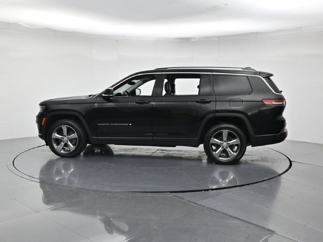 Used 2022 Jeep Grand Cherokee L Limited AWD/4WD image 7